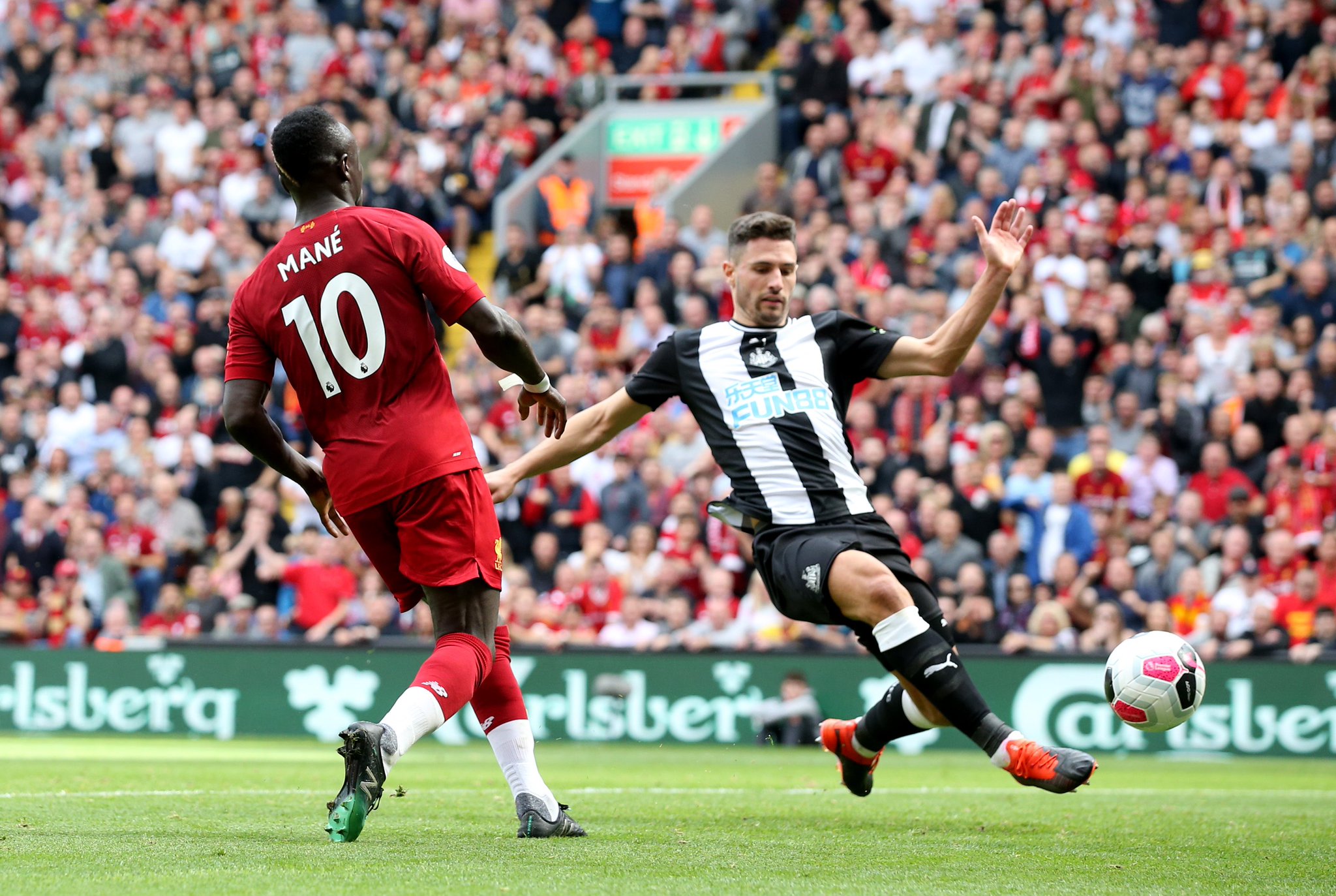 他不僅展示 他不僅展示