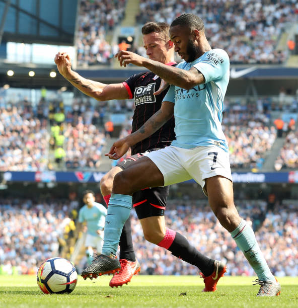 其得天独厚 其得天独厚